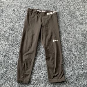 Nike Pro cropped leggings